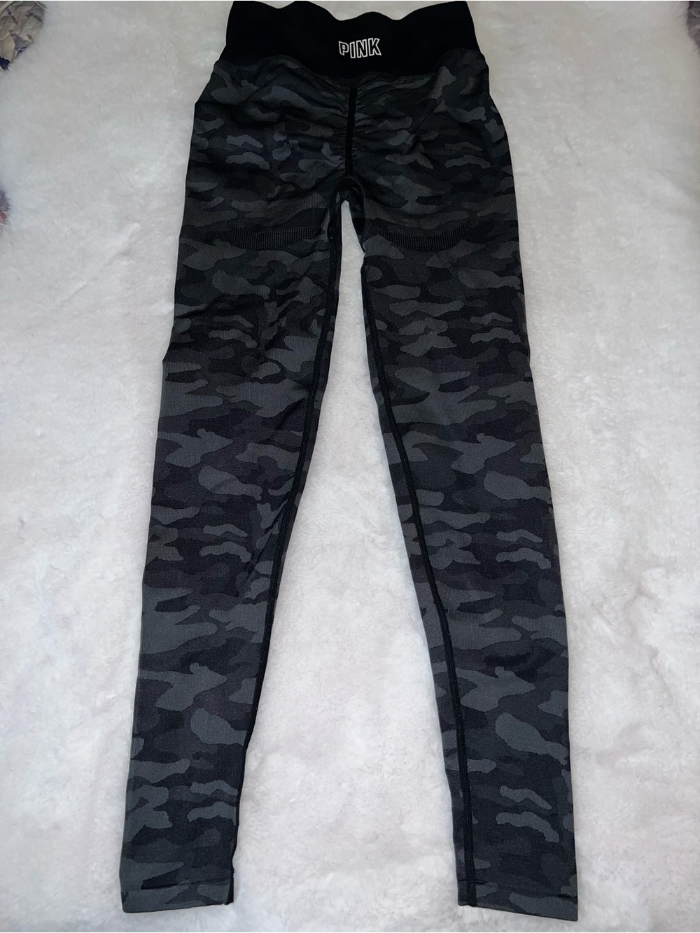 PINK Victoria's Secret Black & Gray Camo High-Rise Leggings